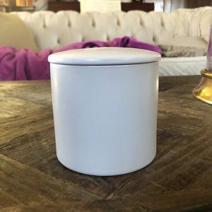 4 empty candle containers